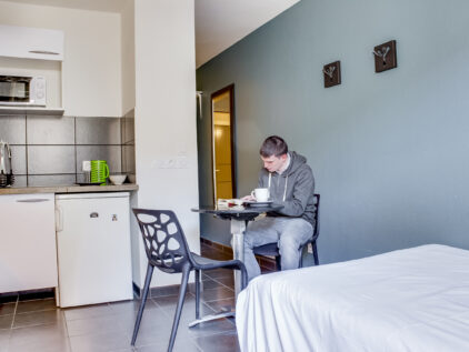 Lokora résidence étudiante Nice Chambre 5